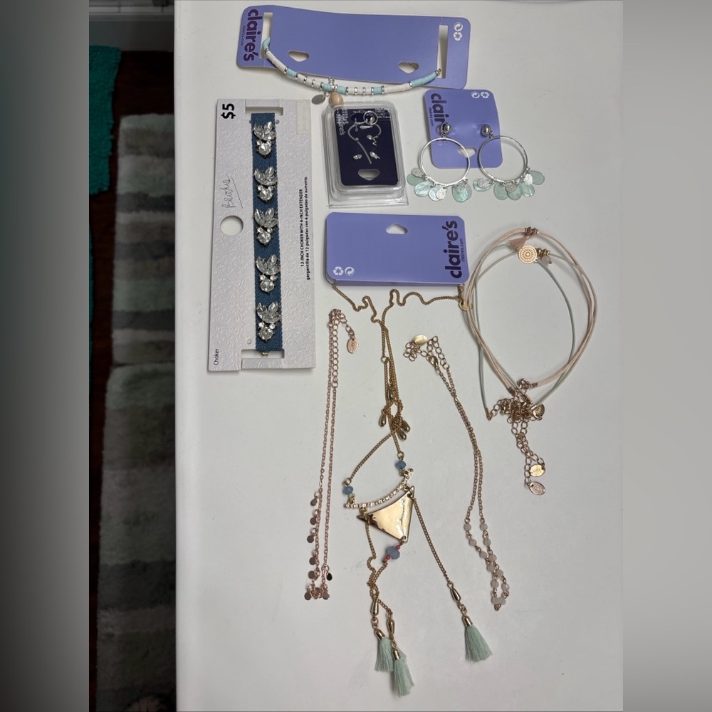Claire's Assorted Jewelry Lot NEW